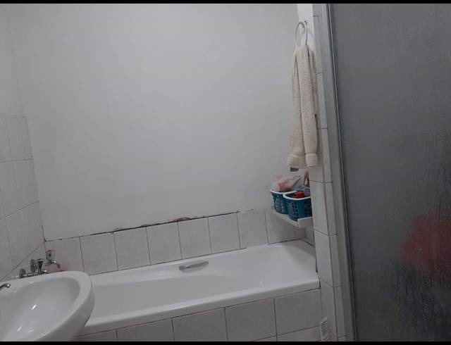 3 BEDROOM APARTMENT FOR SALE IN VORNA VALLEY